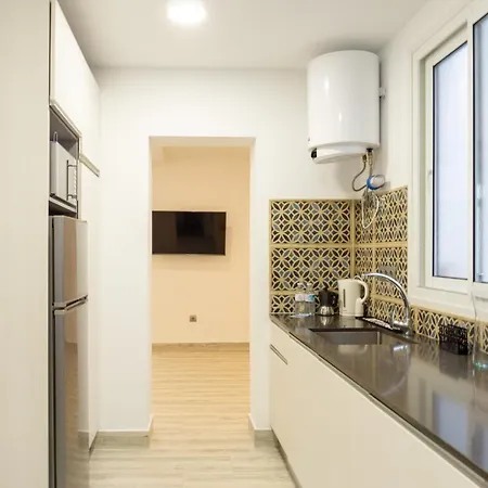 Refino Apartment