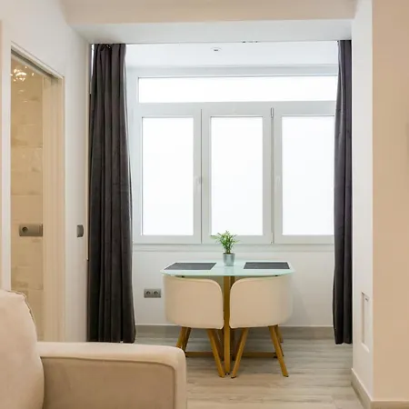 Refino Apartment Malaga